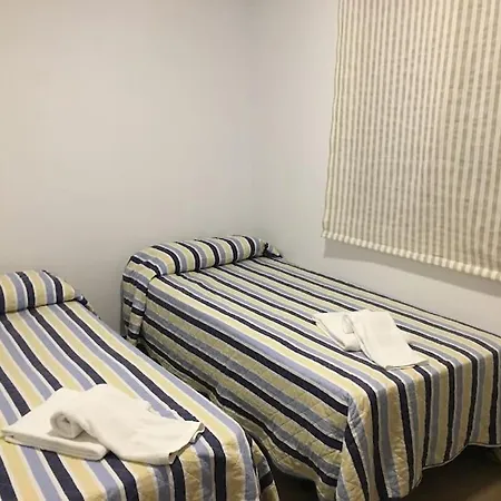 Moderno En Bahia Sur Apartment